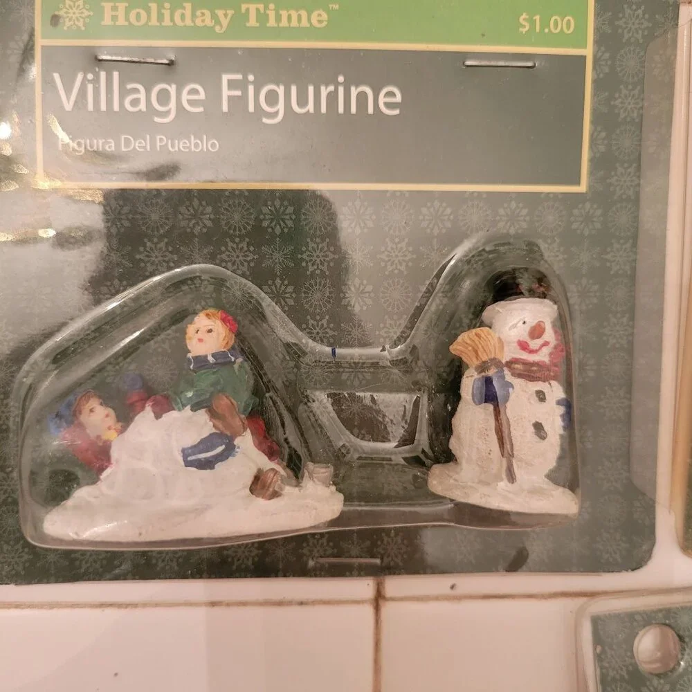 9 Holiday Time Santa Clause Carolers Christmas Holiday Village Accessories Decor